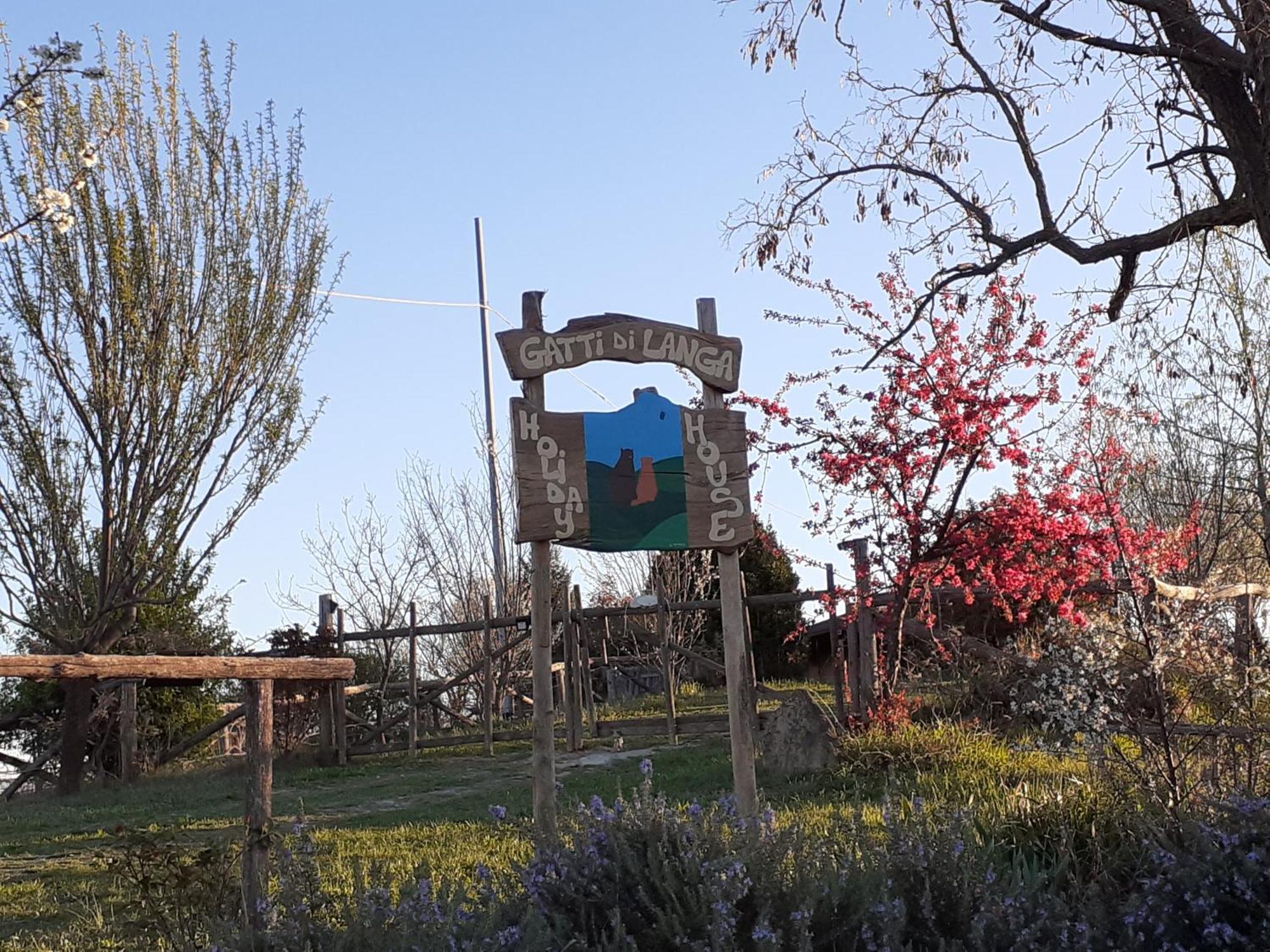 Gatti Di Langa Villa Dogliani Exterior photo